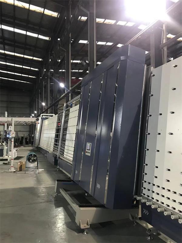 中空玻璃加工设备的发展要注意什么?